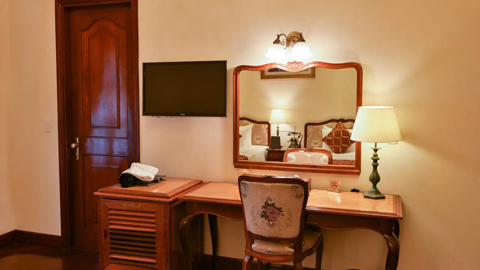 Hotel Grand Saigon Ho Chi Minh