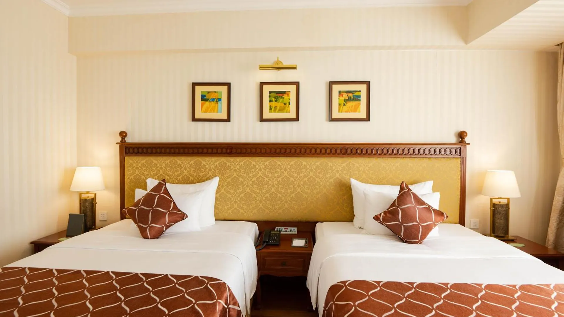 Hotel Grand Saigon Ho Chi Minh City 5*,  Vietnam
