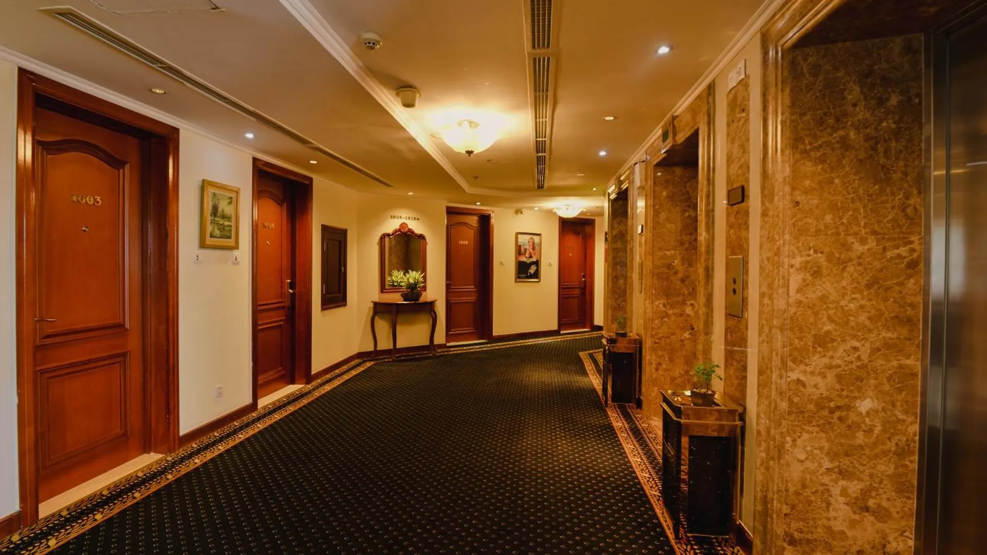 Hotel Grand Saigon Ho Chi Minh City